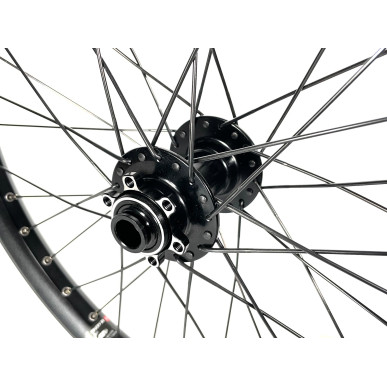 Front wheel Mach1 Kargo L Disc - 20" - Velox D041SB Disc TX15/100