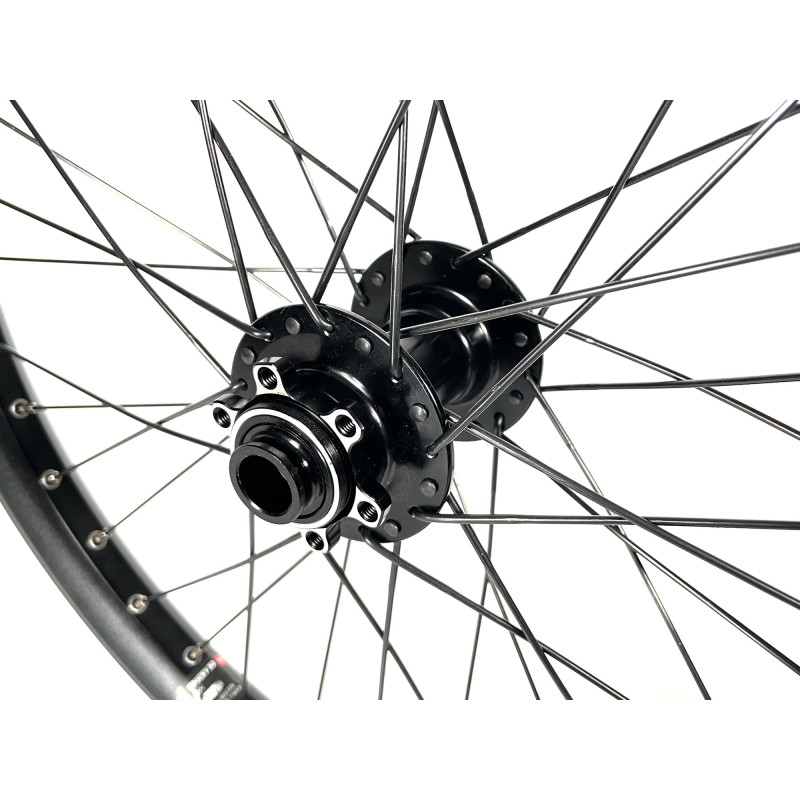Front wheel Mach1 Kargo L Disc - 28" - Velox D041SB Disc TX15/100 Front wheel Mach1 Kargo L Disc - 28" - Velox D041SB Disc TX15/100