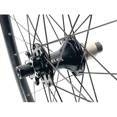 Rear wheel Mach1 Trucky 40 - 27.5" - Velox DH Boost TX12/148mm Sram XD 12V